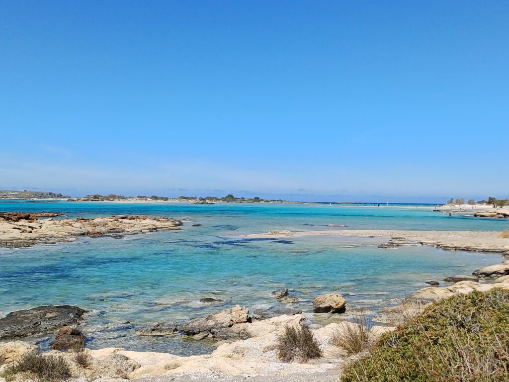 Agence spécialisée en voyages sur mesure 16 la crete 2 scaled